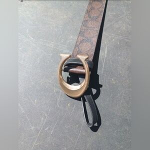 Coach Brown Logo-Print Men’s Strap with Gold-Tone Horseshoe Buckle